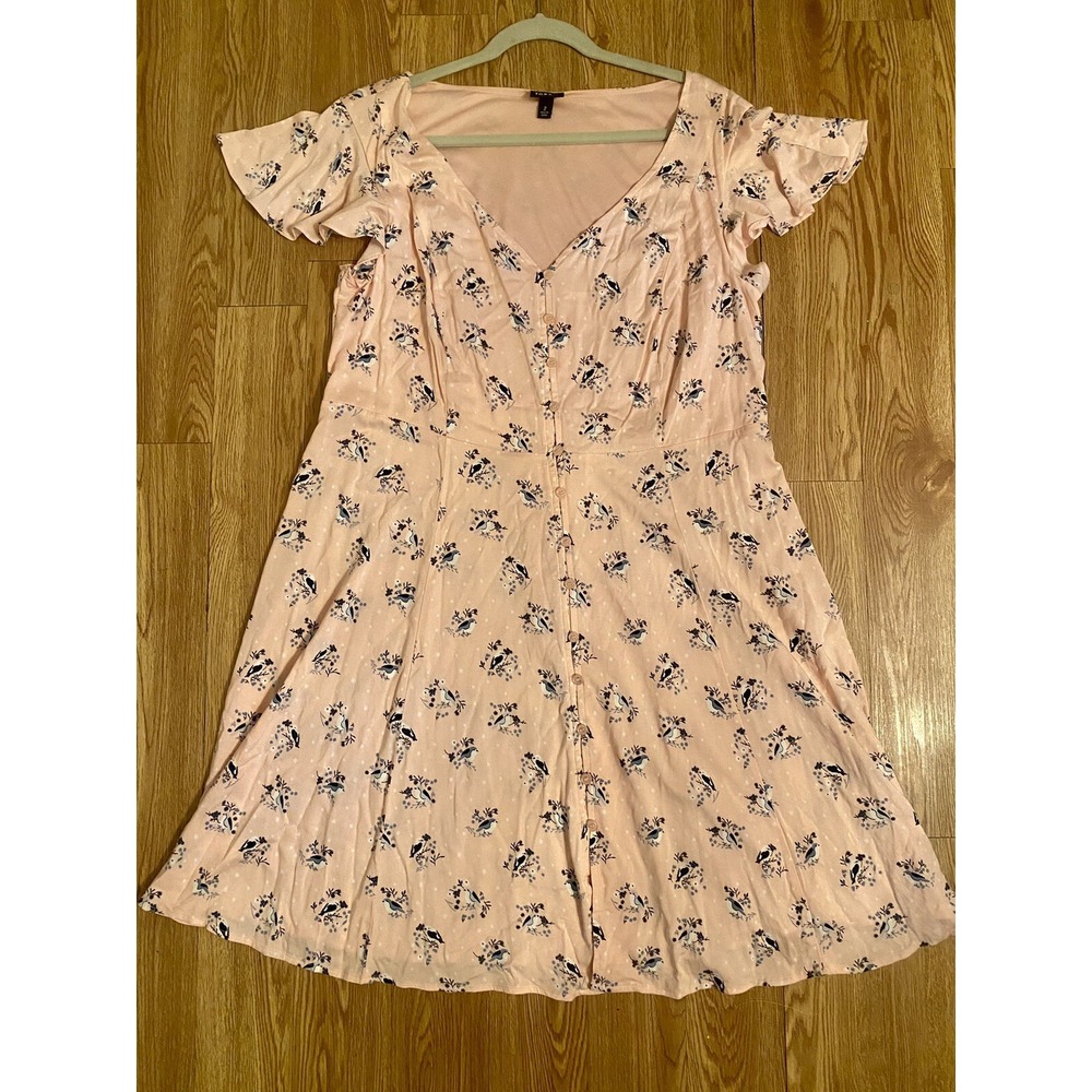 Torrid Dress Women's Plus Sz 2X All Over Bird Print Tie In Back Light Weight
